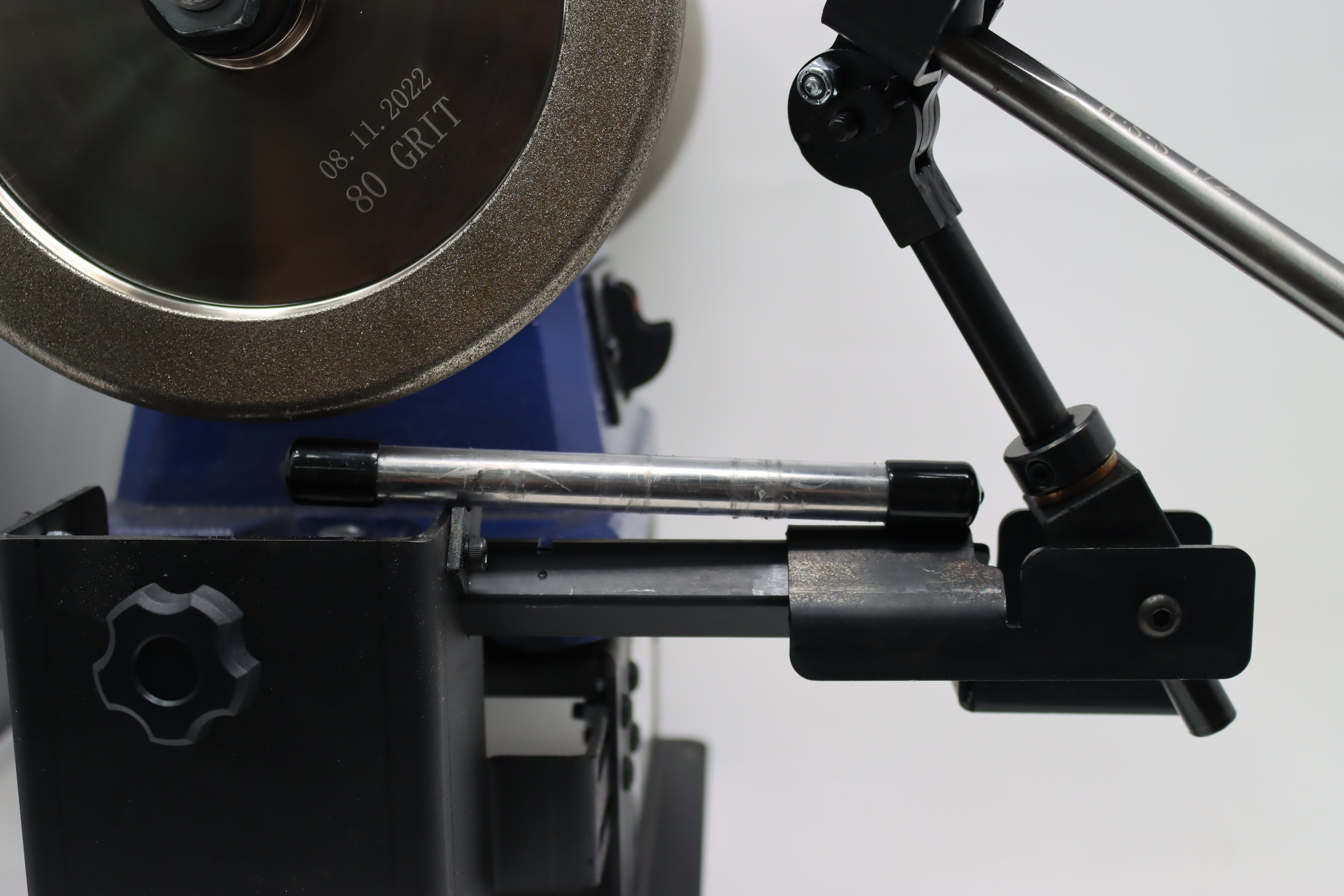 Grit Grabber with Sleeve — Wood Turners Wonders